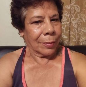 Meet your Posher, Delia